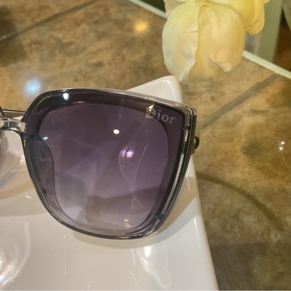 DIOR ELEGANCE … - Picture 3 of 12